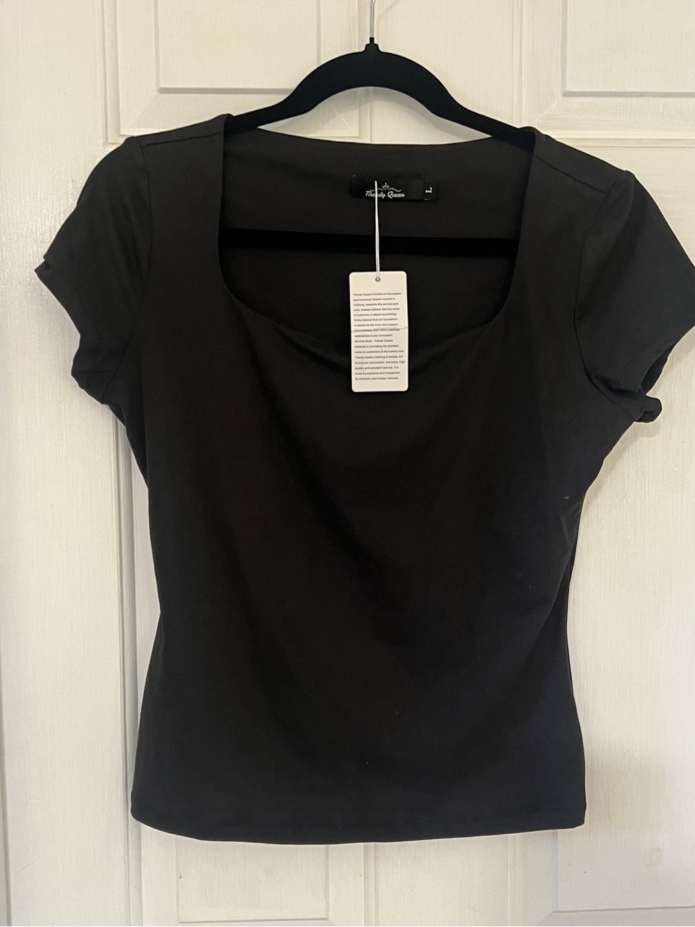 Classic Scoop Neck Women’s Top - Black